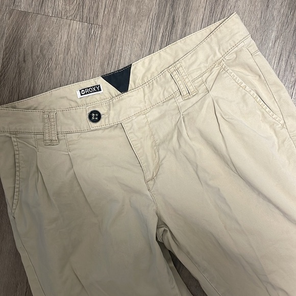 OG Vintage ROXY Khaki’s Perfect Condition - Picture 2 of 4